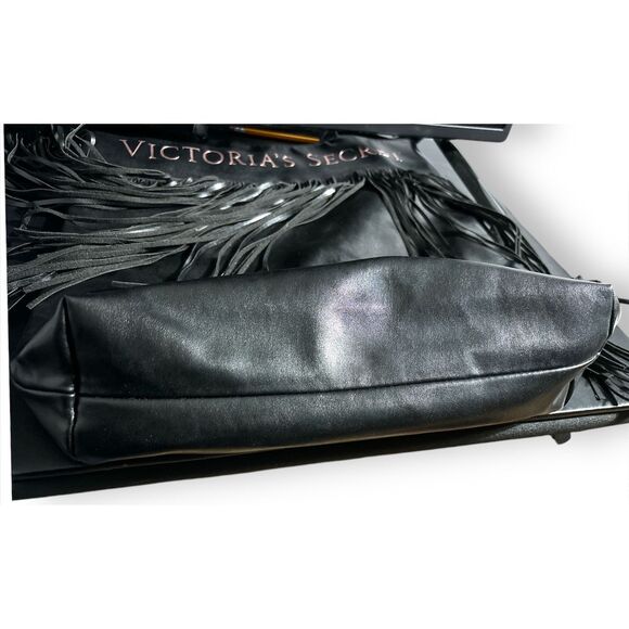 Victoria`s Secret Limited Edition Black Leather Tote Bag Purse with Fringe trave - Picture 6 of 9